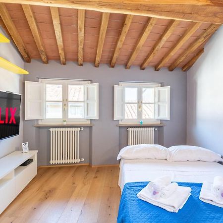 Casa San Paolino Dentro Le MuraElegant Flat Wifi E Selfcheckin Lucca Exterior foto