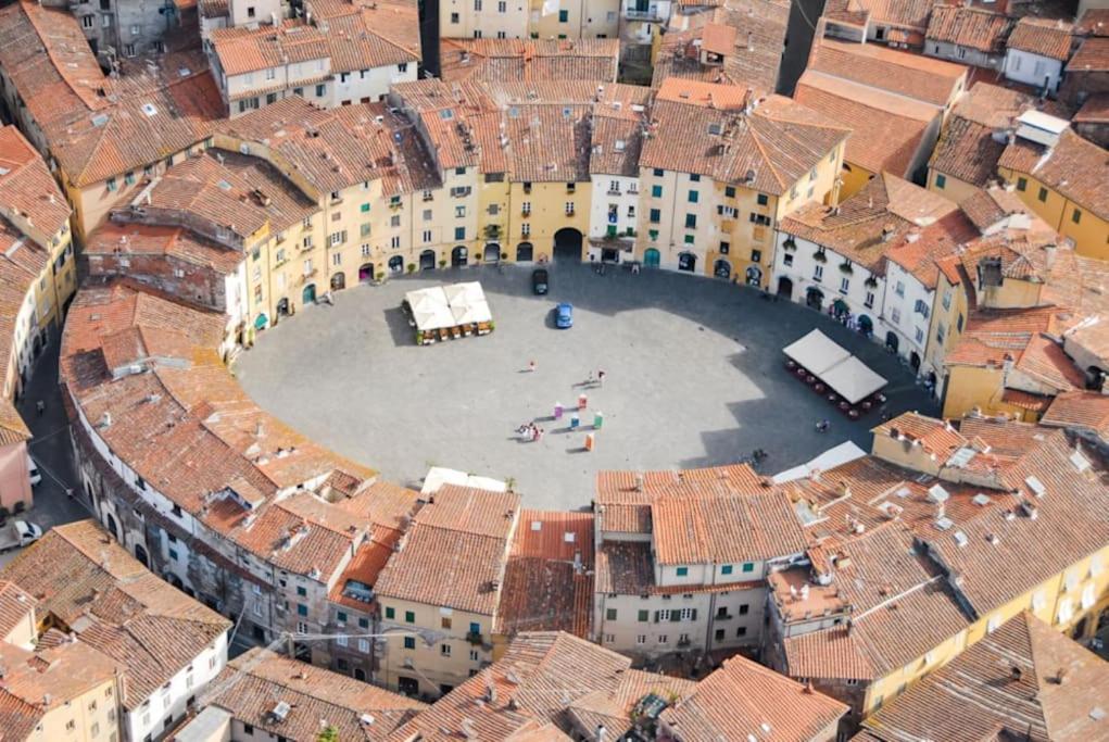 Casa San Paolino Dentro Le MuraElegant Flat Wifi E Selfcheckin Lucca Exterior foto
